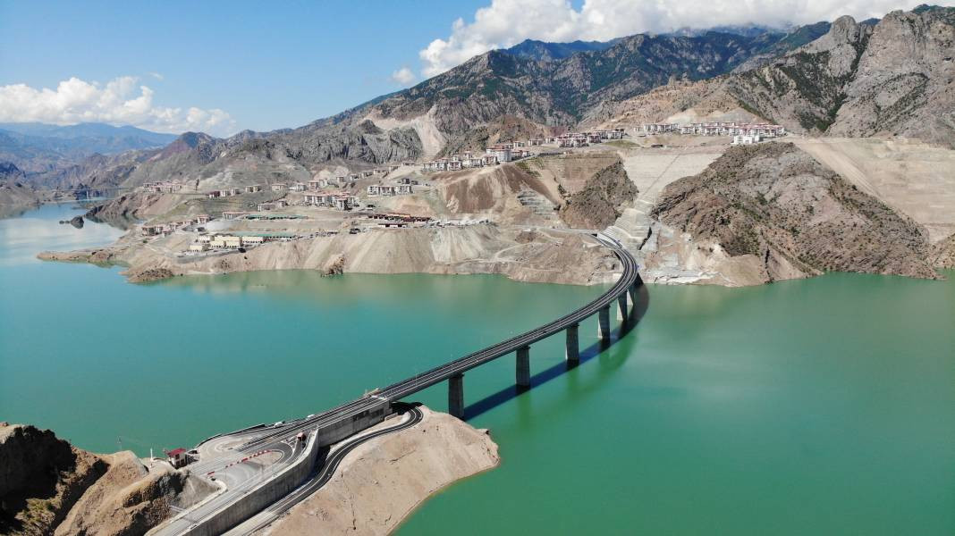 Yusufeli Merkez Viyadüğü hizmete açıldı! 15,5 kilometre kısaldı - Resim: 22